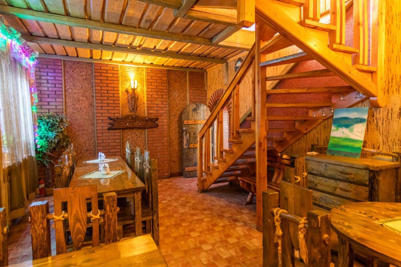 Smerichka Hotel สลาฟสเก ภายนอก รูปภาพ
